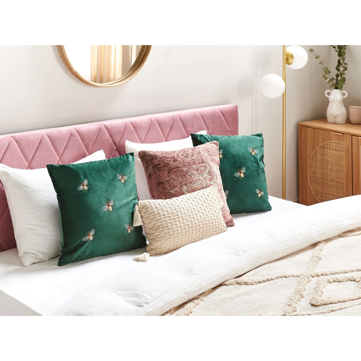 2 welurowe poduszki dekoracyjne motyw pszczół 45 x 45 cm zielone TALINUM