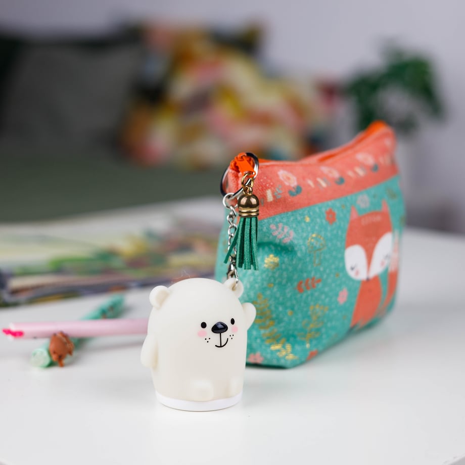 InnoGIO GIOkeyrings Bear GIO-150 Świecący Breloczek Miś 8 Kolorów