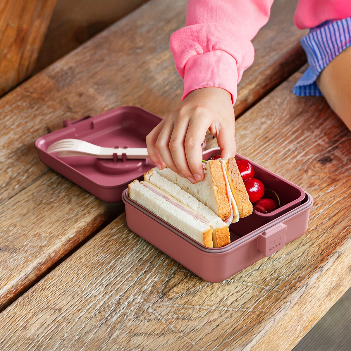 Monbento Snacky lunchbox dla dzieci 0,85 l Pink Blush