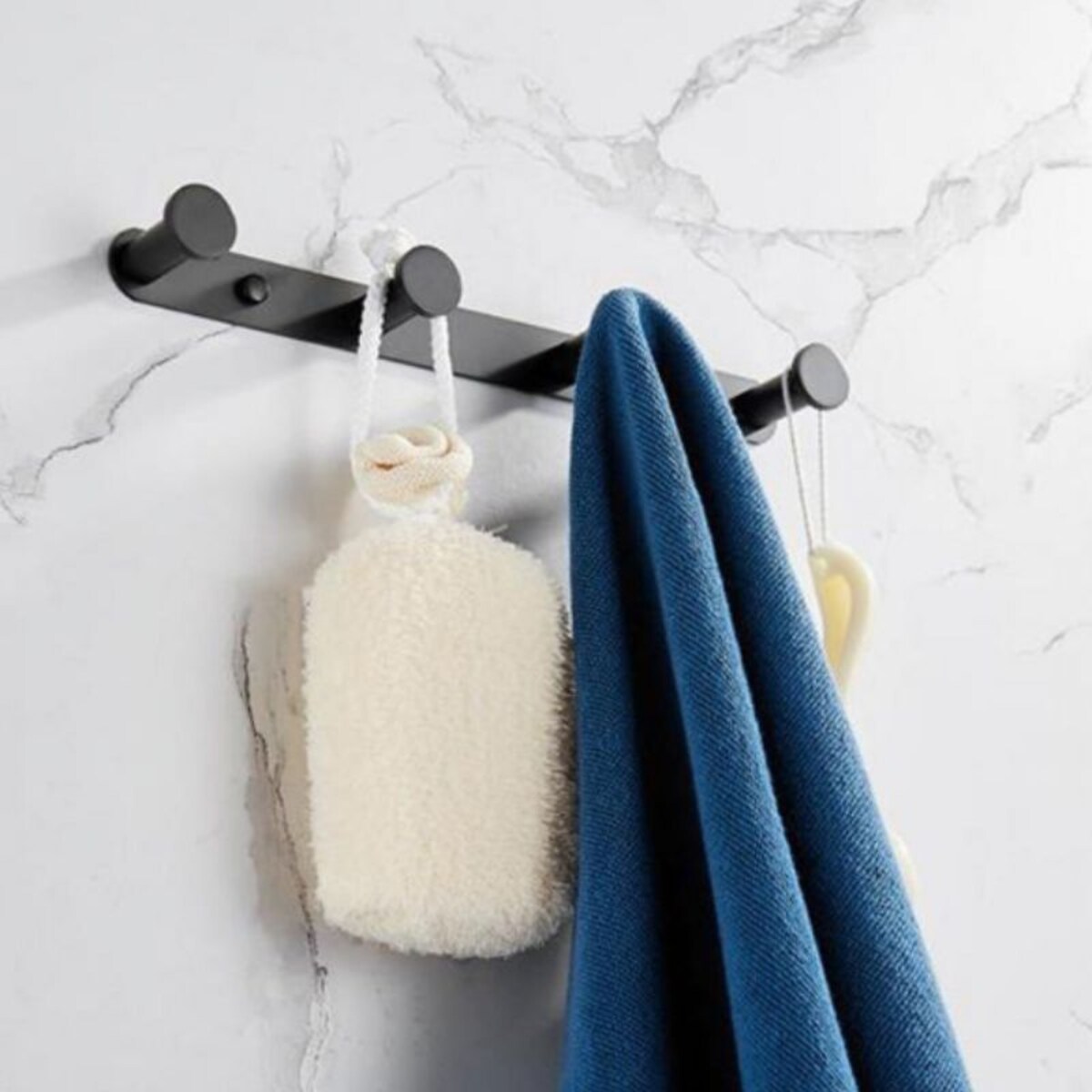 Wieszak ścienny czarny do łazienki kuchni przedpokoju haczyki