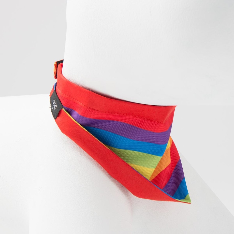 Bandanka "Miłość, równość, gryzaki" - Rozmiar: L, Rodzaj: Zapinana na szyi