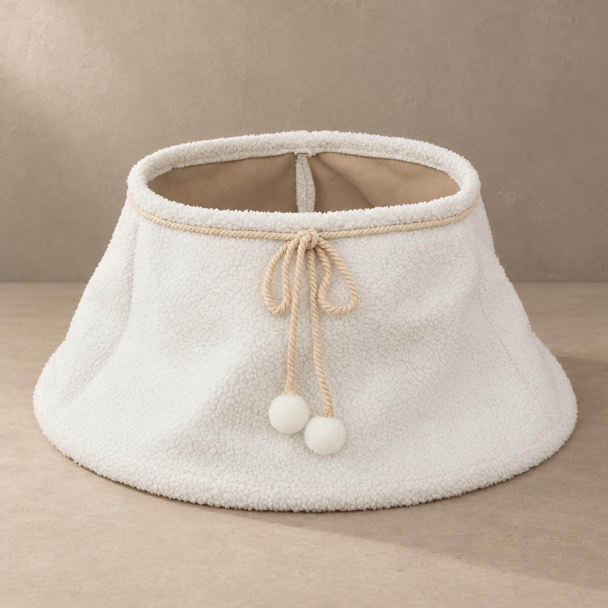 Spódniczka pod choinkę z białego pluszu, Ø 56 cm