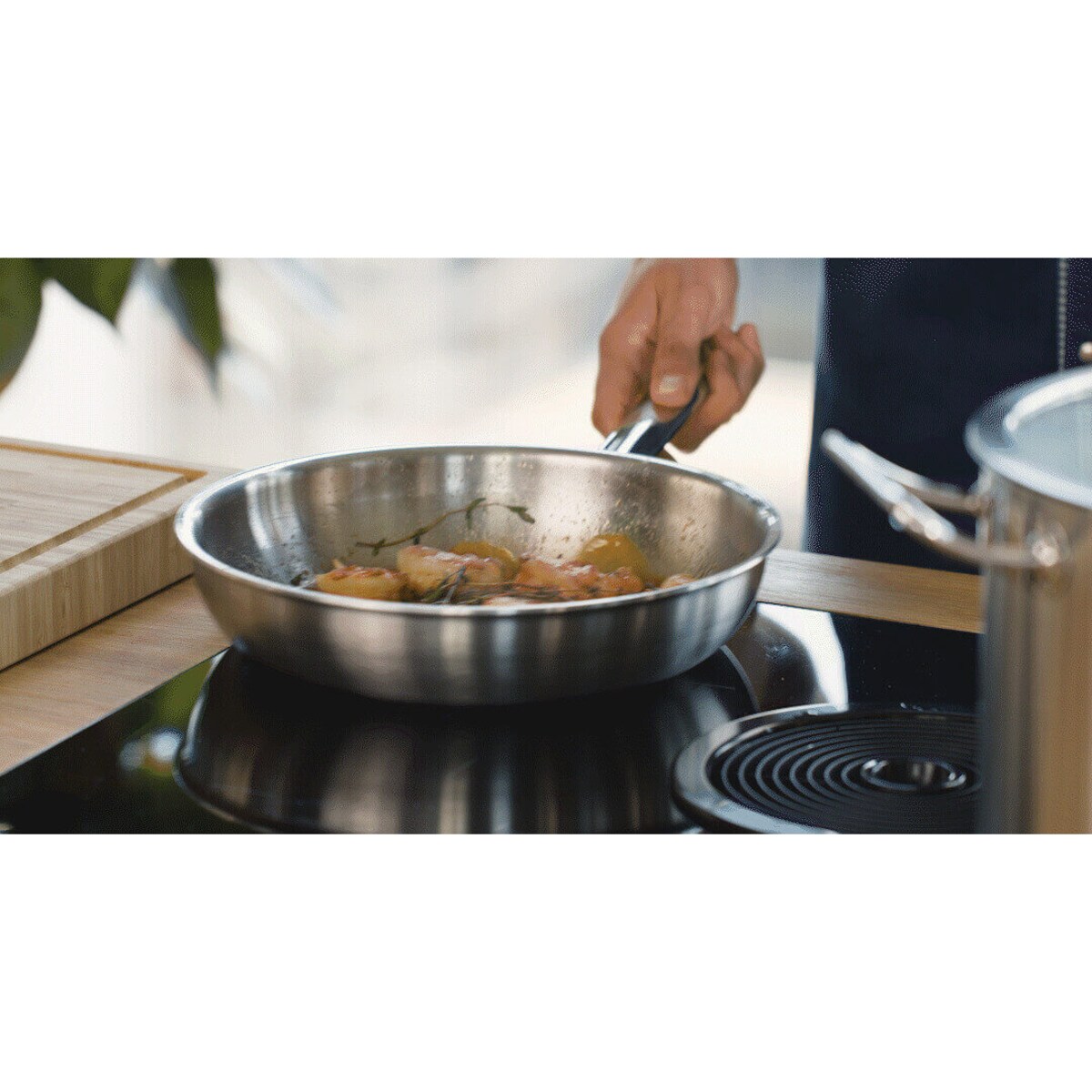 ZWILLING PRO Patelnia stalowa głęboka 28 cm