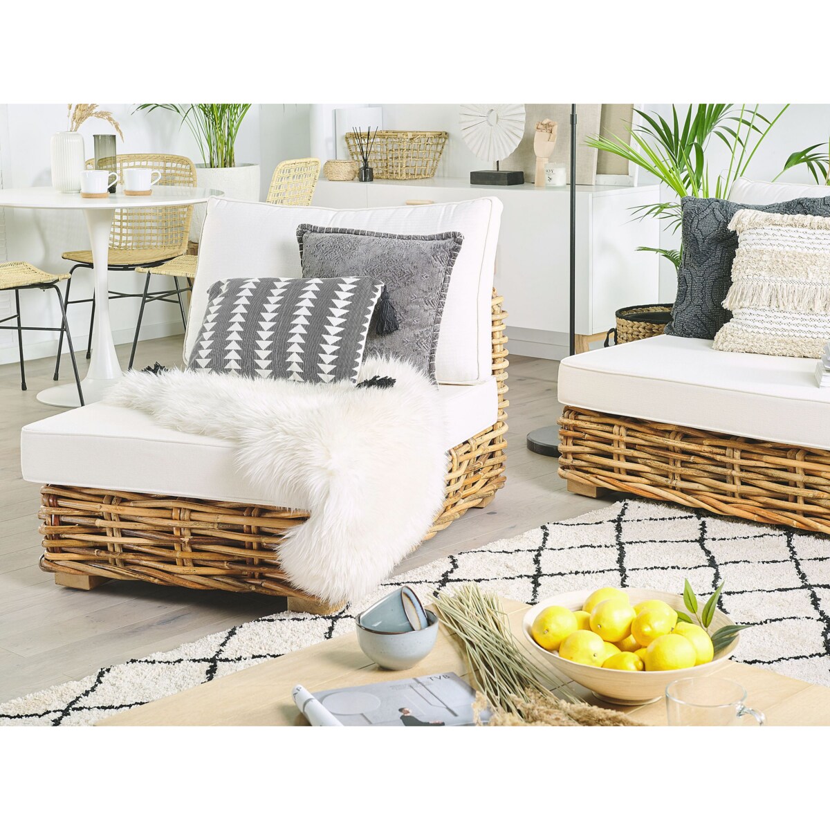 Zestaw ogrodowy ze stolikiem dla 4 osób VARALLO Lewostronny Naturalny Rattan Modułowy