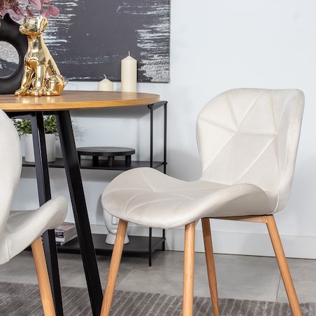 Krzesło tapicerowane welurowe beżowe jasne nogi do salonu