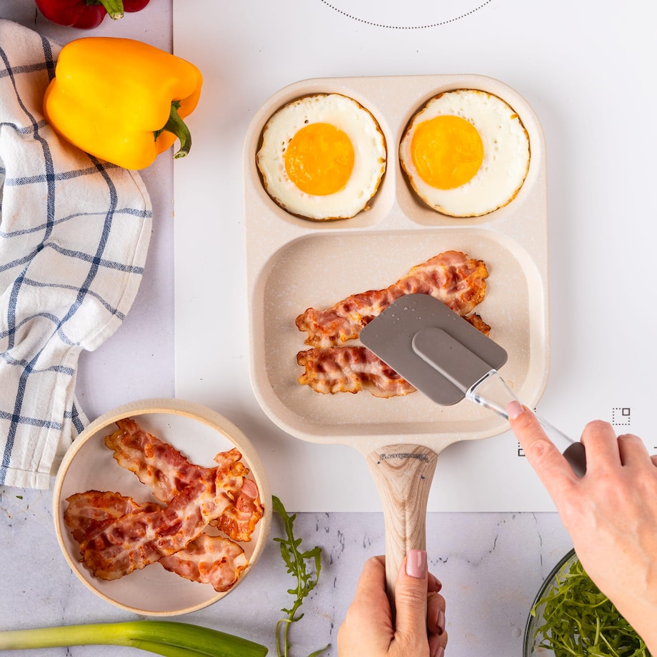 Patelnia marmurkowa 3 w 1 do jajek naleśników placków pancake 22x18cm BEŻOWA KLAUSBERG