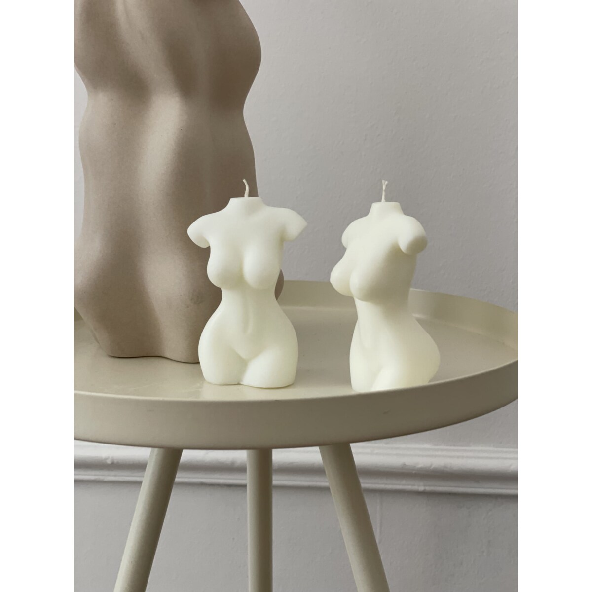 Świeca sojowa ciało kobiety Diva L, 140 g, INSPIRA