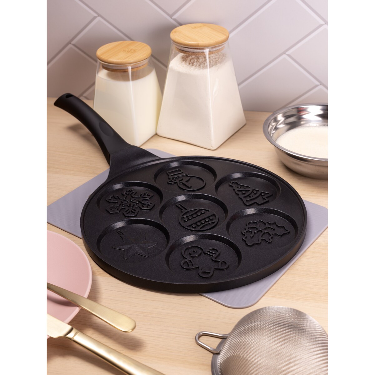 Patelnia do pancakes naleśników jajek ŚWIĄTECZNE WZORY KAMILLE