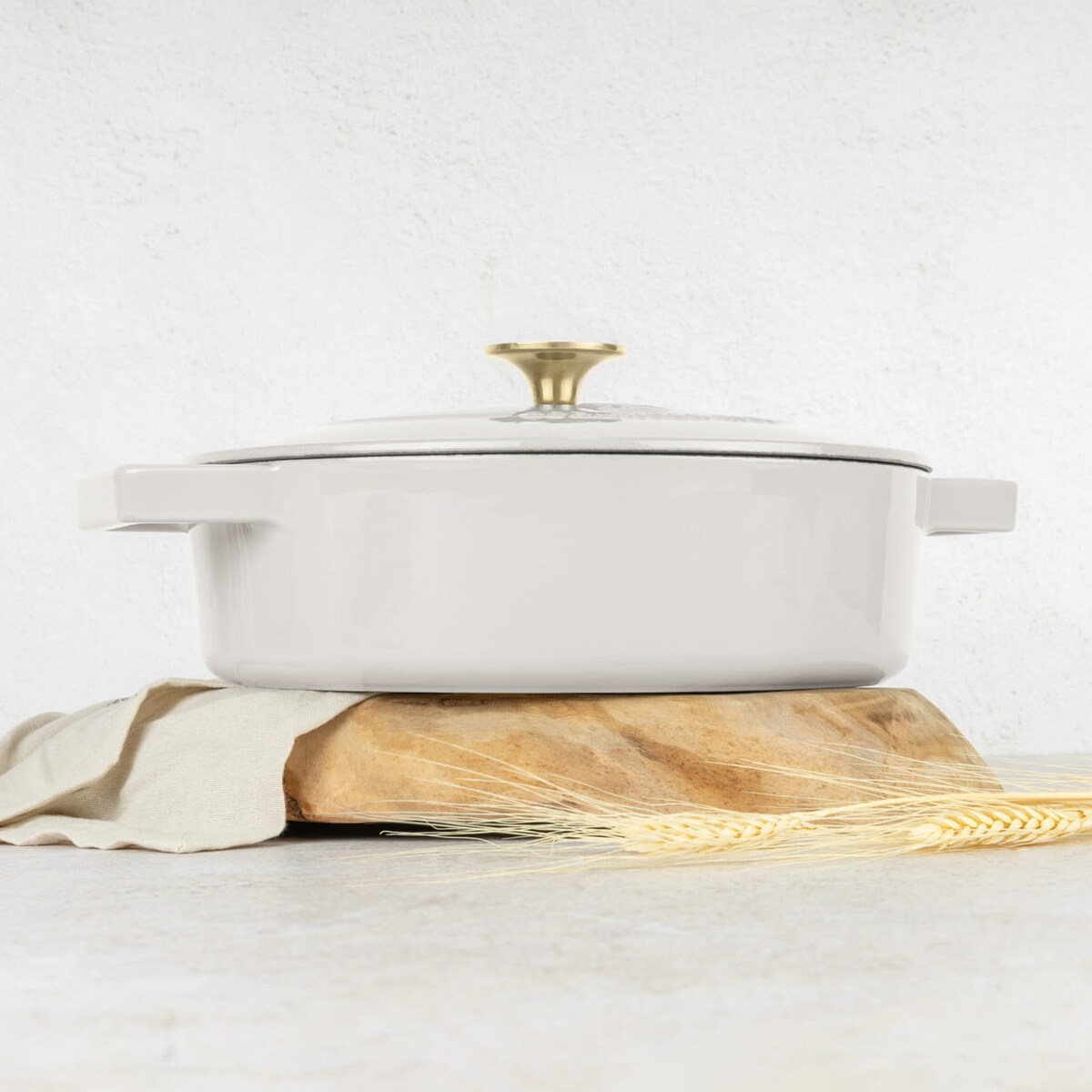 Emaliowany niski garnek żeliwny 2.57L 26cm BERLINGER HAUS Strong Mold Sahara