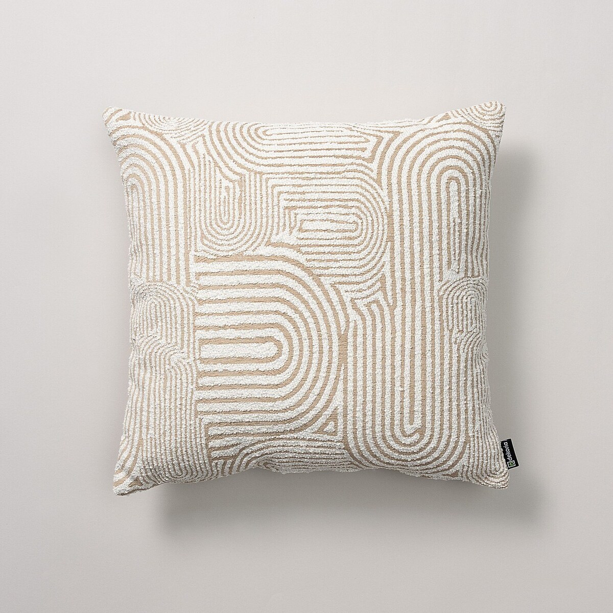 Poszewka Kinga na poduszkę 60x60 beżowe łuki na kremowym tle