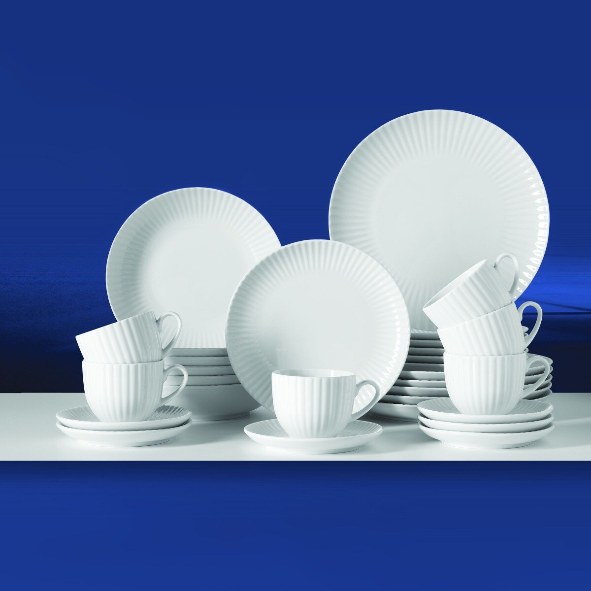 Zestaw obiadowo-kawowy dla 6 osób 30 el. Daisy biała LB16 (0000)