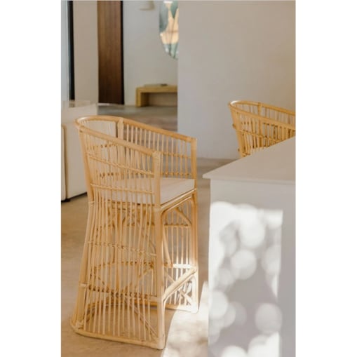 Krzesło barowe rattanowe z poduszką Isabel