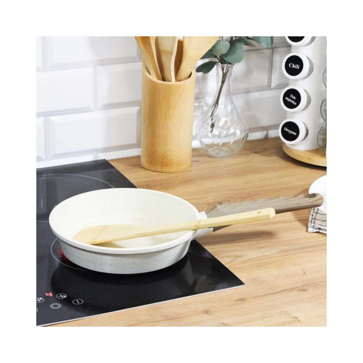 Patelnia granitowa marmurkowa NON-STICK indukcja gaz 24cm beżowa BRUNBESTE