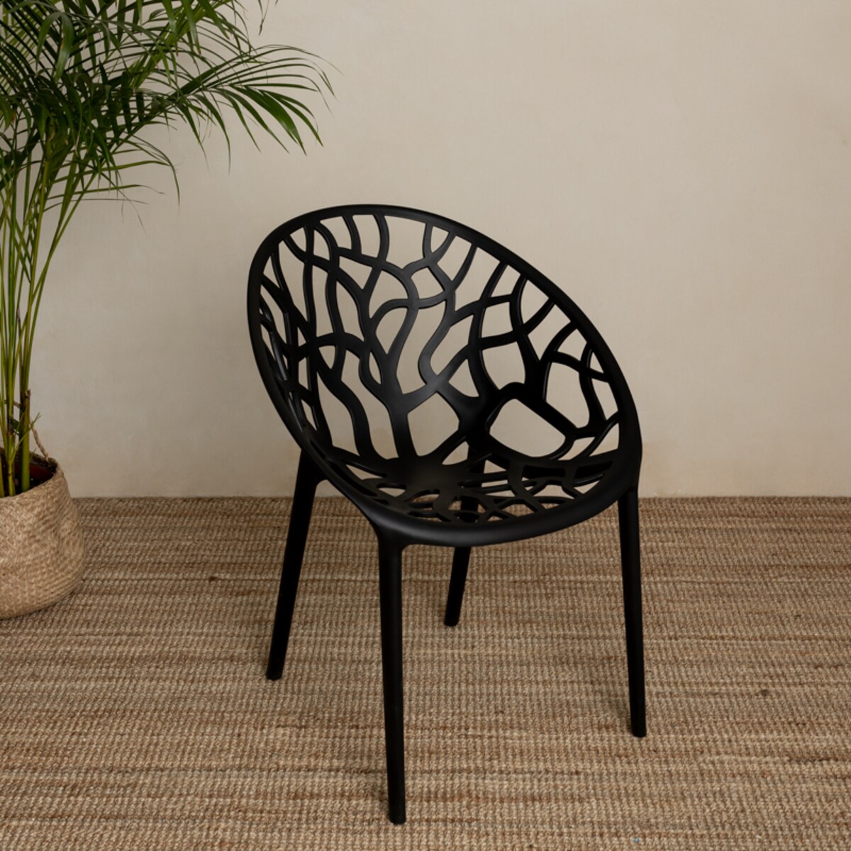 Krzesło plastikowe ażurowe nowoczesne czarne ogrodowe na balkon
