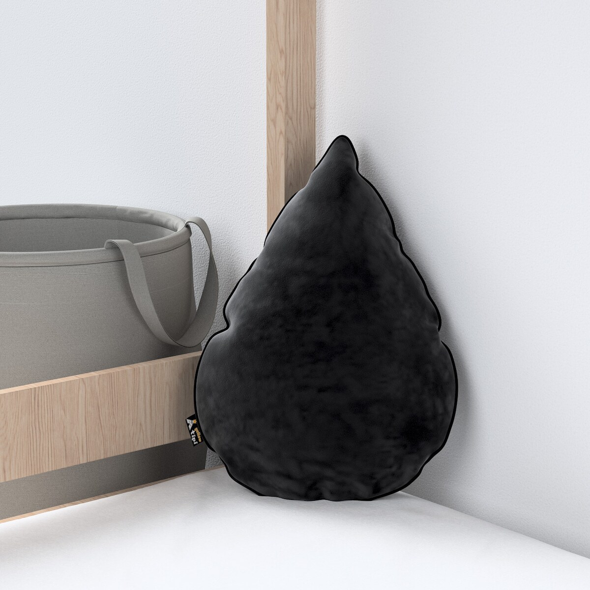 Poduszka Sweet Drop, głęboka czerń, 55x15x35cm, Posh Velvet