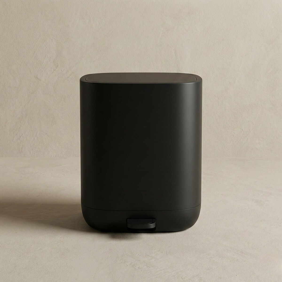 Kosz łazienkowy z pedałem INVI, 7 l