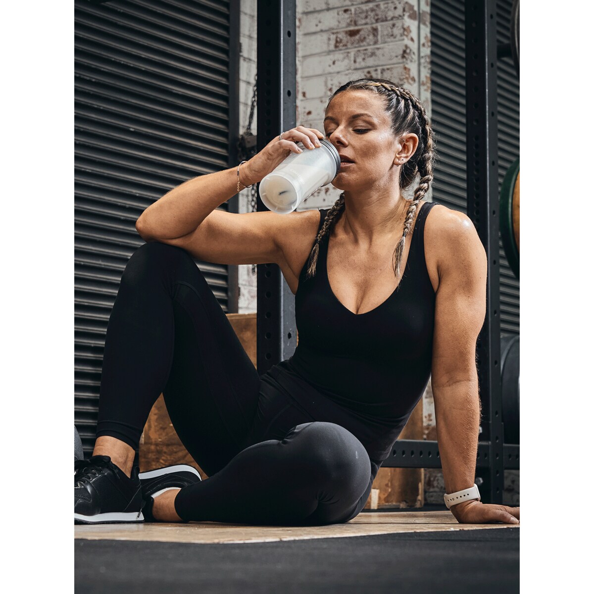 Shaker do odżywek/białka Contigo GO 2.0 590 ml - Salt