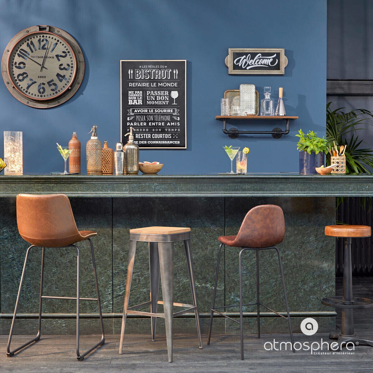 Hoker barowy JORIS z drewna i metalu