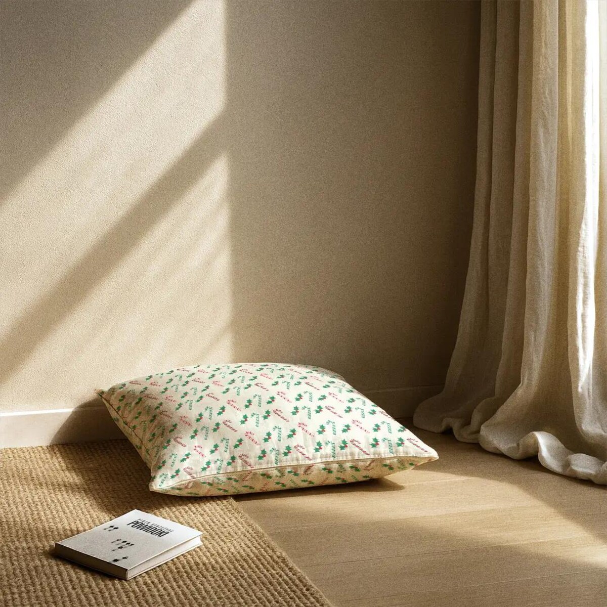 Poduszka świąteczna - Laski świąteczne i jemioła