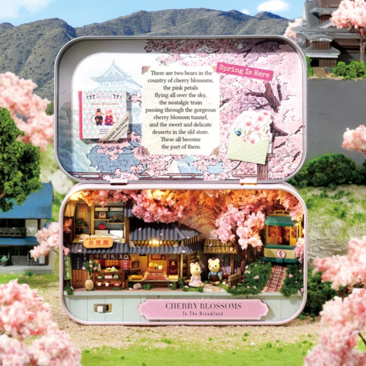 Miniaturowy domek - Kwitnące wiśnie