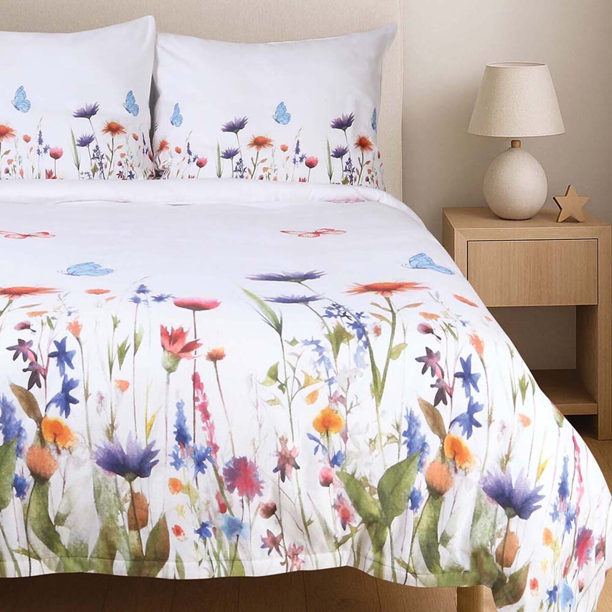 Pościel flanelowa 220x200 Florina Snow biała z kolorowymi kwiatami, Flanelove