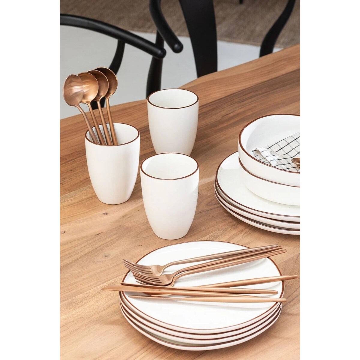 Prostokatny stół do jadalni z drewna akacjowego 180x90 cm Varena