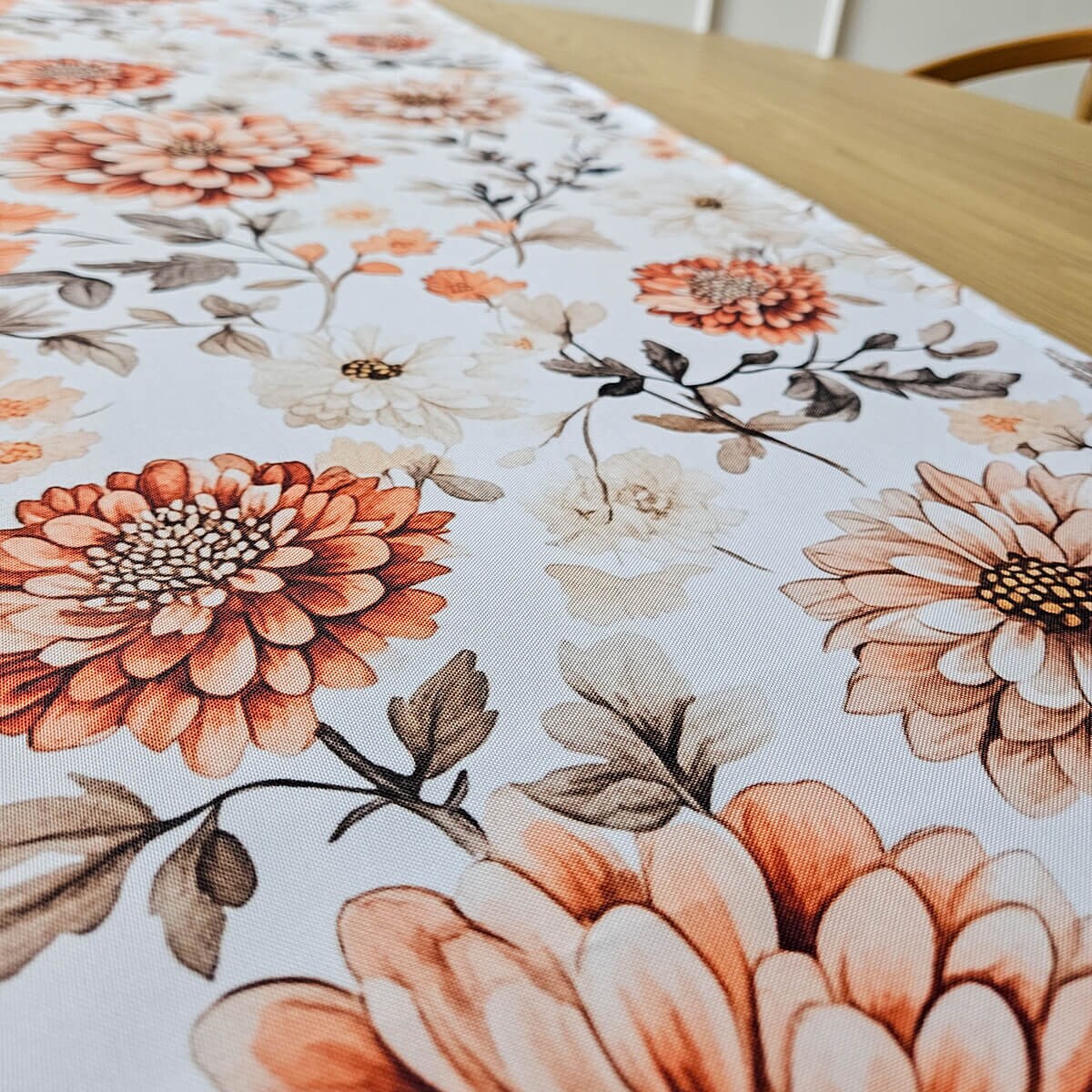 Bieżnik FLORAL wzór F43 | dalie - 40 x 180 cm