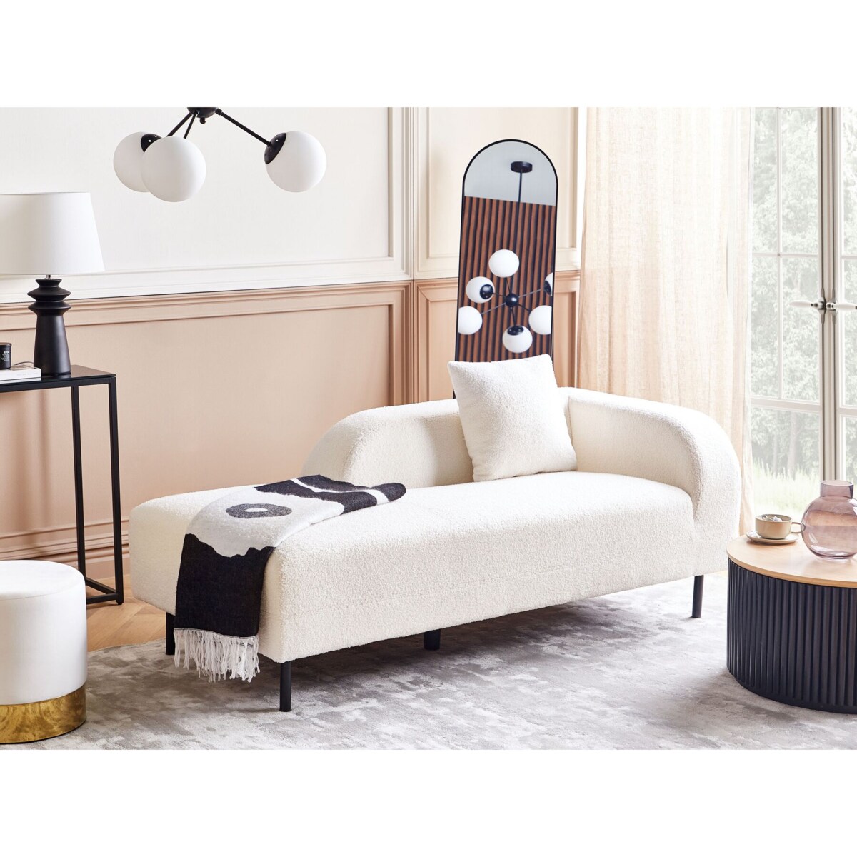 Szezlong boucle prawostronny biały LE CRAU