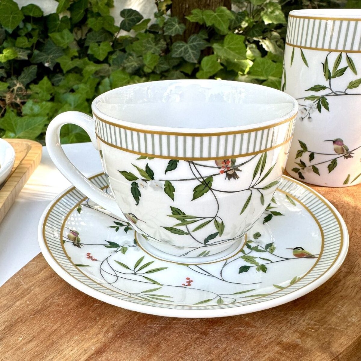 VILLA ITALIA Filiżanka ze spodkiem porcelanowa 240 ml NORIKO WHITE