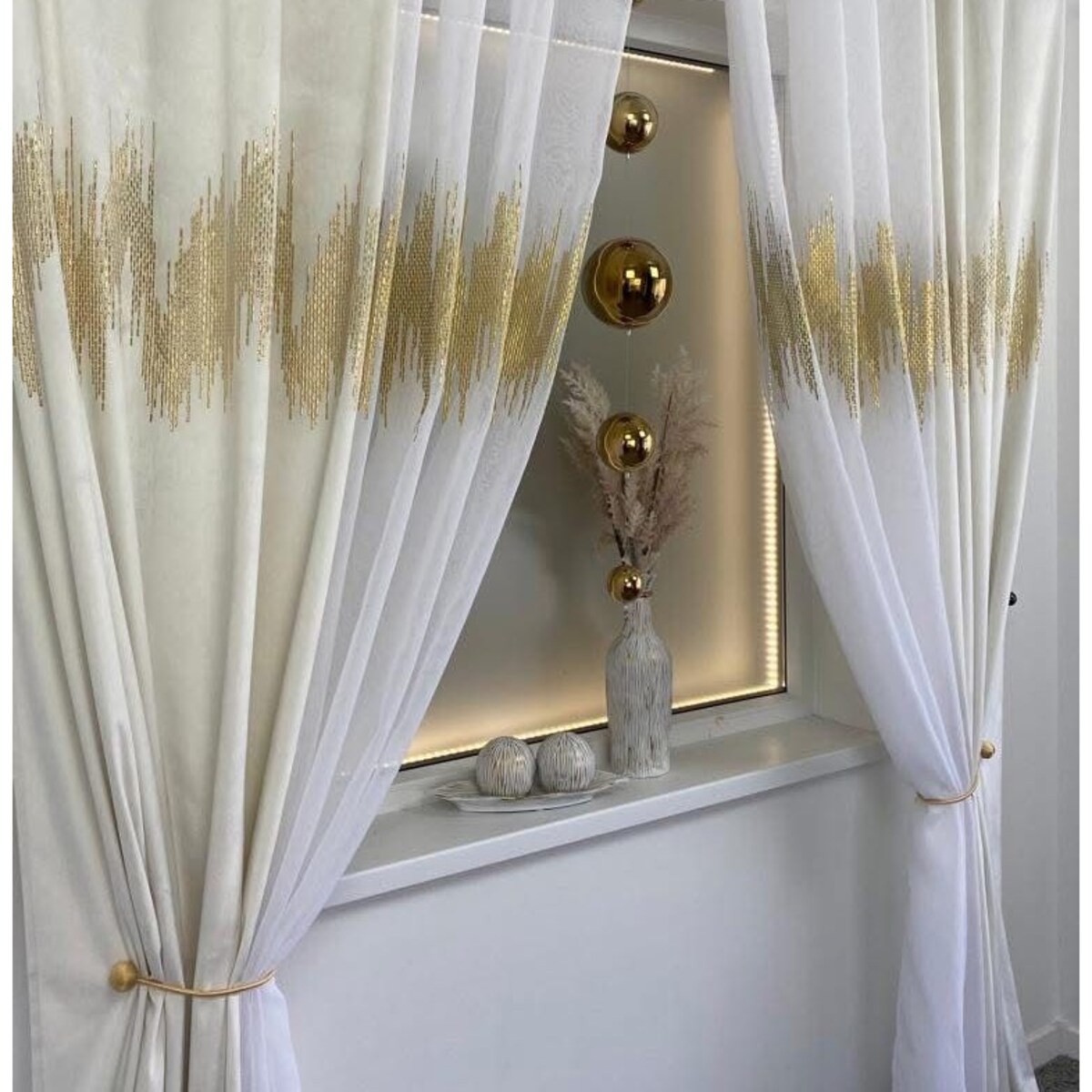 zasłona welurowa ecg gold 140x270 cm śmietanowa