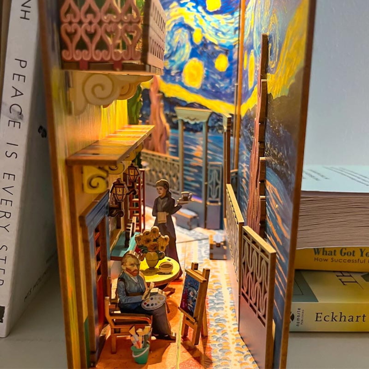 Miniaturowy domek Book Nook - Świat Vincenta - Tonecheer