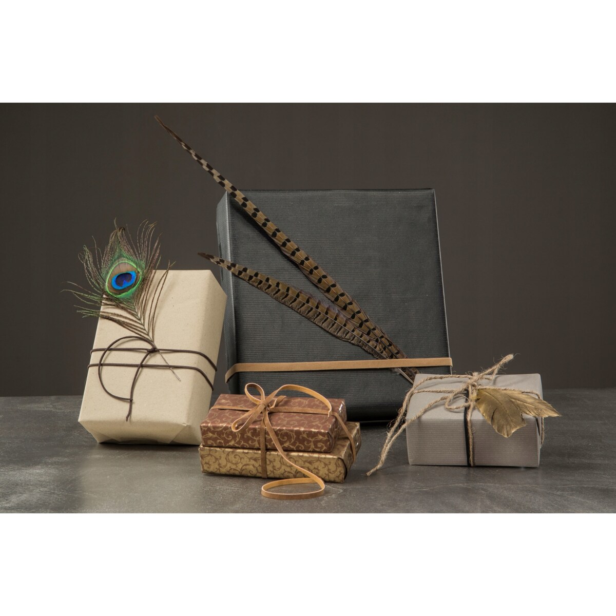 PIÓRO PAWIA DEKORACYJNE naturalne 3 SZT.