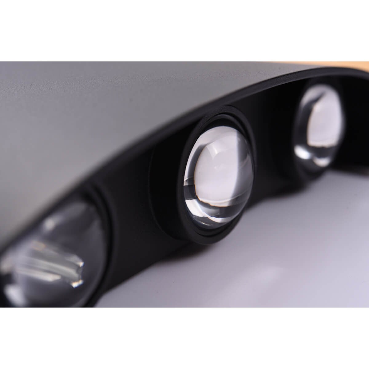 Czarna lampa elewacyjna Ginna LED 6W minimalistyczna