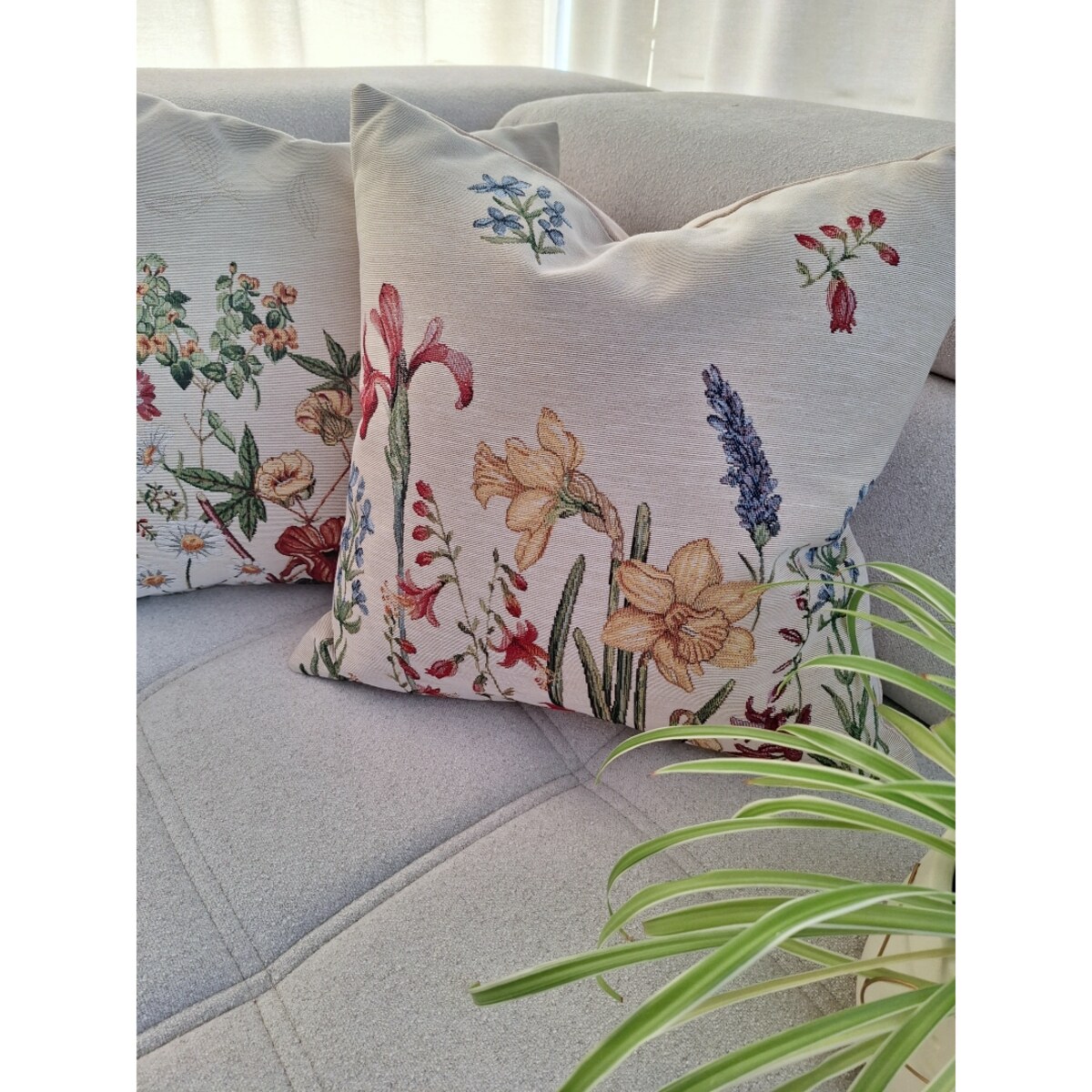 Poszewka Na Poduszkę Jasiek 45X45 Cm Żakardowa Dekoracyjna Ozobna Wiosenne Kwiaty