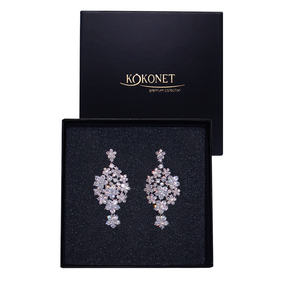 KOLCZYKI kwiatowe z cyrkoniami kryształkami eleganckie widoczne efektowne