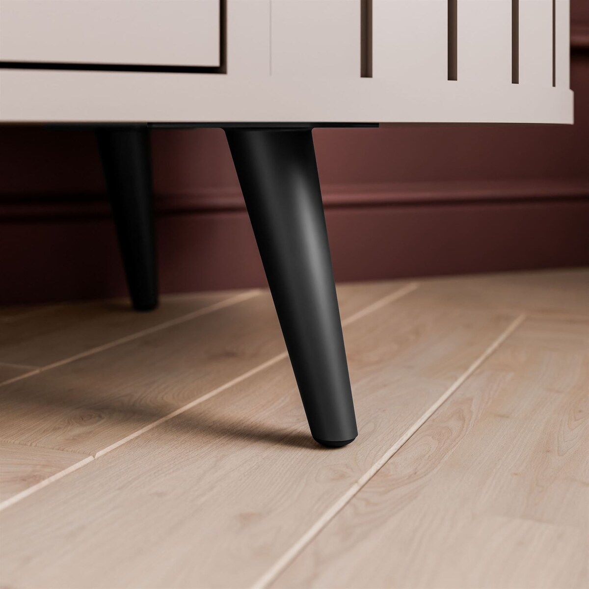 Witryna ELODIE II z oświetleniem LED, kaszmir / nóżki i uchwyty czarne