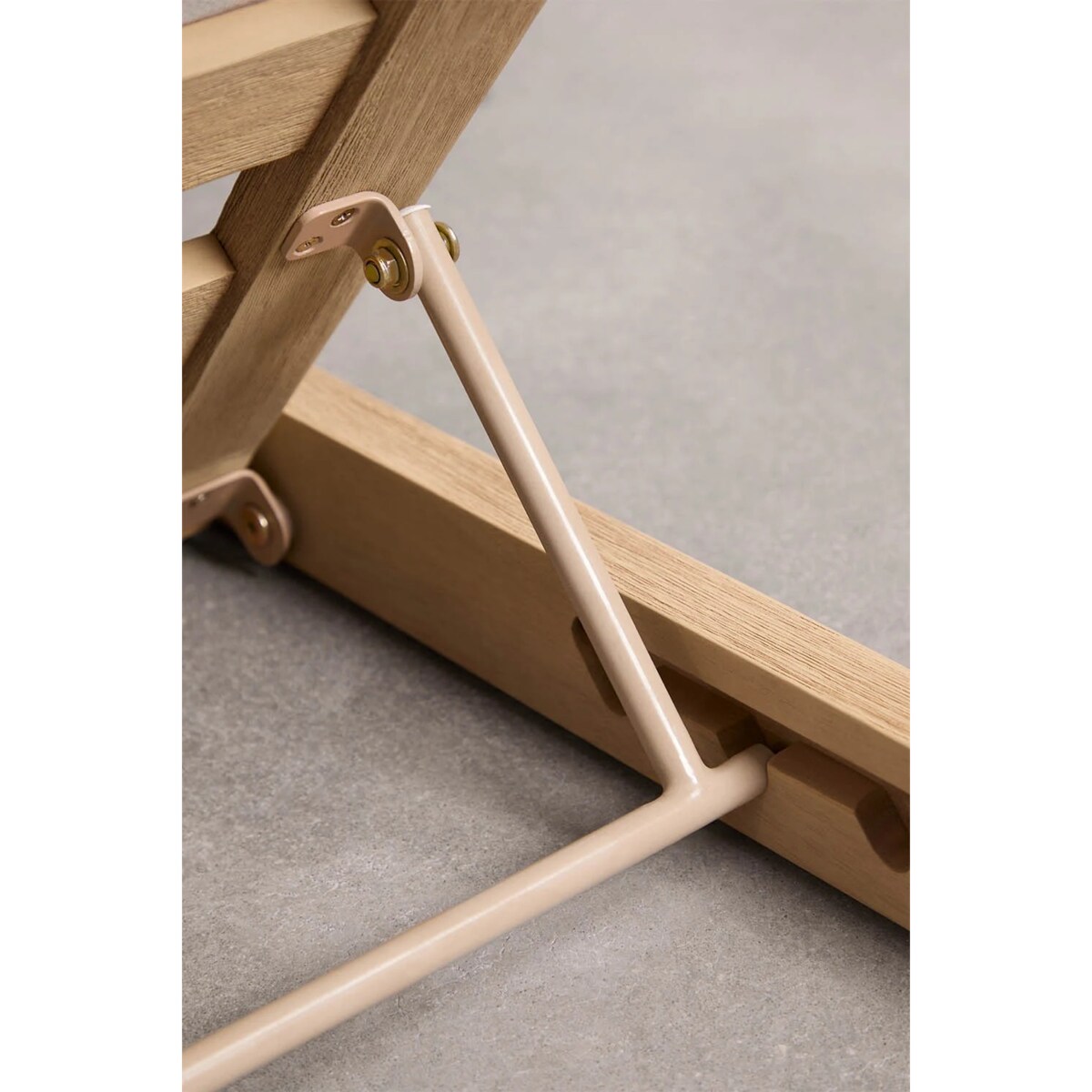 Leżak rozkładany z drewna akacjowego Verona