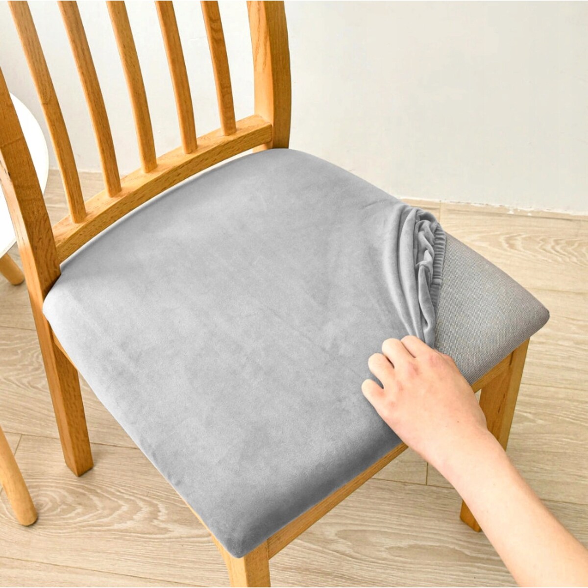 POKROWIEC NA SIEDZISKO 40x40cm JASNY SZARY WELUR ELASTYCZNY [26S]