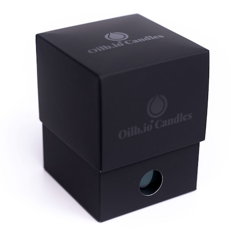 świeca Happy Hue Scents White Sandalwood — cisza, elegancja i ciepło zamknięte w płomieniu