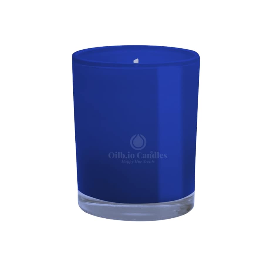 świeca Happy Hue Scents Deep Azure Calm — zapal i poczuj elegancki spokój wokół siebie.