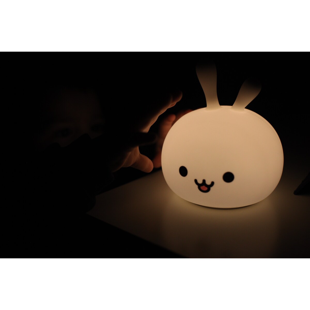 Innogio GIObunny silikonowa lampka nocna LED dla dzieci króliczek 7 kolorów ładowana