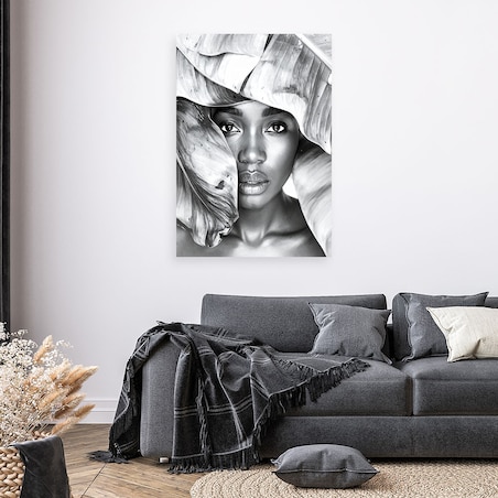 Obraz czarno biały do salonu sypialni, Portret Kobiety i srebrne liście 80x120