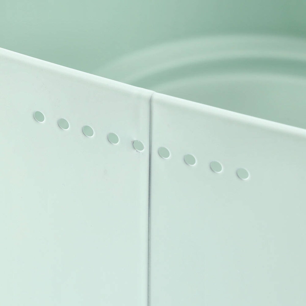 Chlebak metalowy z bambusową pokrywką, 26,5 cm