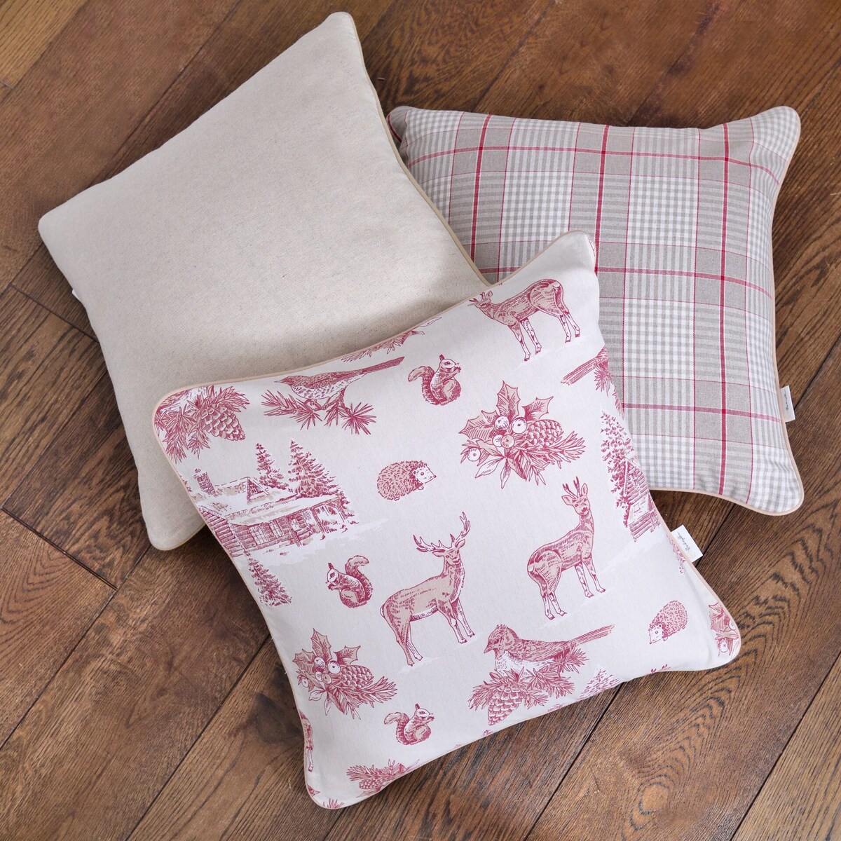 Poszewka dekoracyjna w stylu francuskim Toile de Jouy Red Forest – 60 × 40 cm