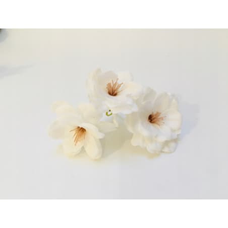 KWIATY WIŚNI MYDLANE DROBNE BIAŁE gałązki do bukietu box kompozycji stroik