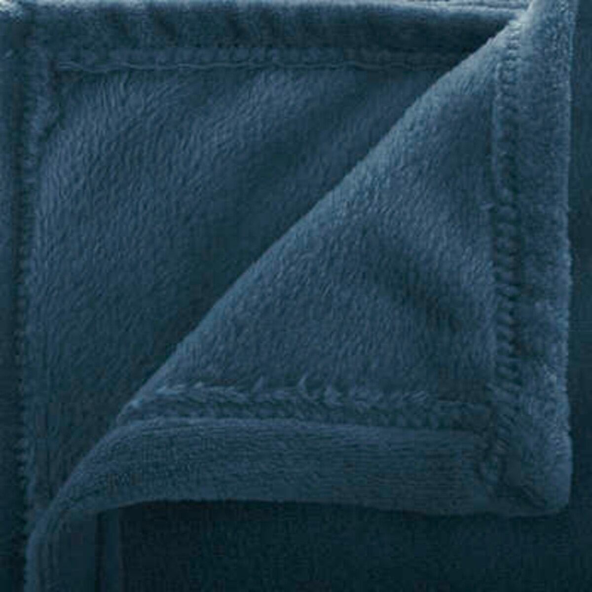 Koc flanelowy Atmosphera granatowy 180x230 cm ciepły i miękki na łóżko lub kanapę
