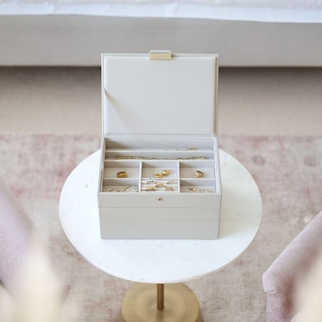 Szkatułka na biżuterię Stackers potrójna classic jasnobeżowa