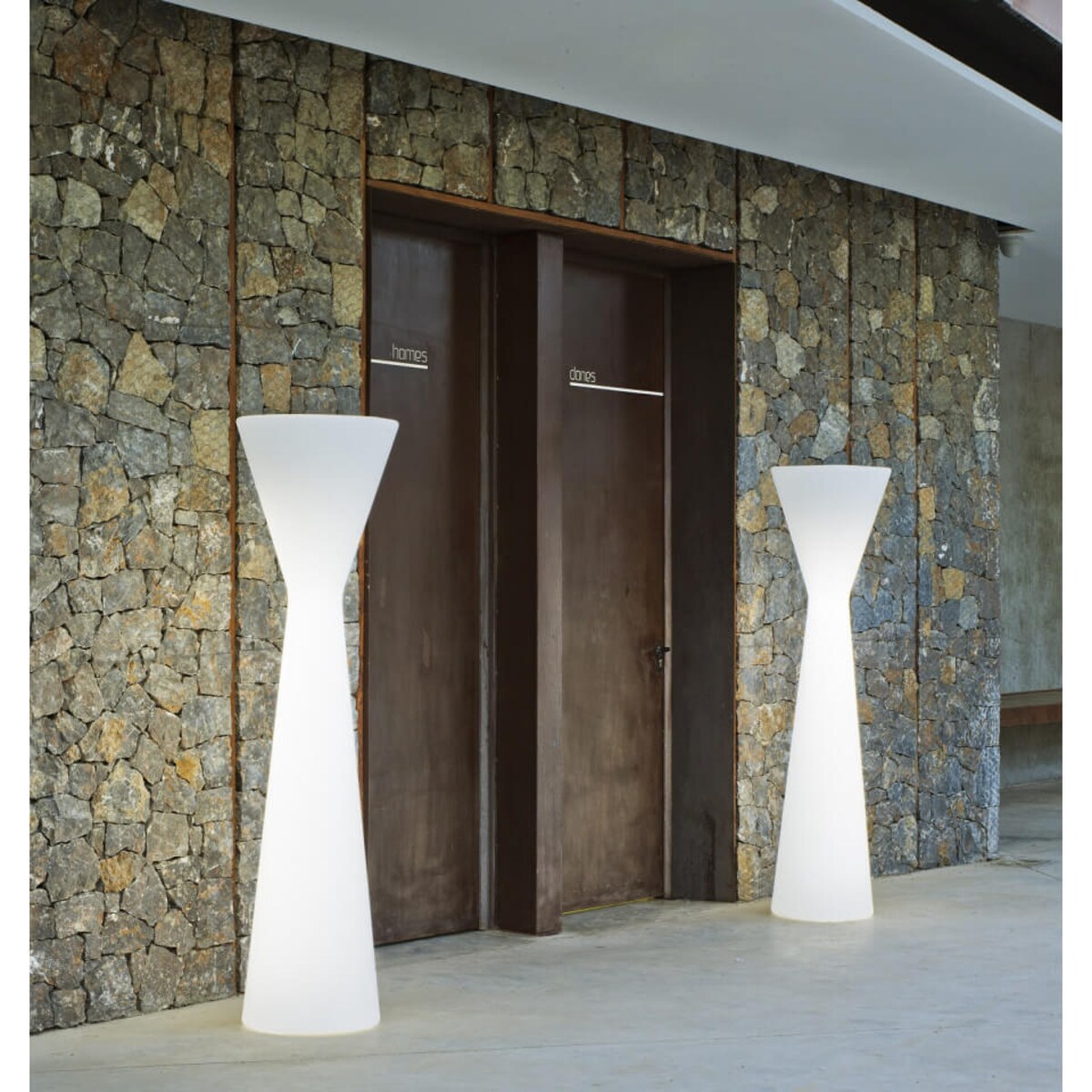 Podłogowa lampa Konika LUMKN170OFNW King Home LED 20W 6000K IP65 słupek biała