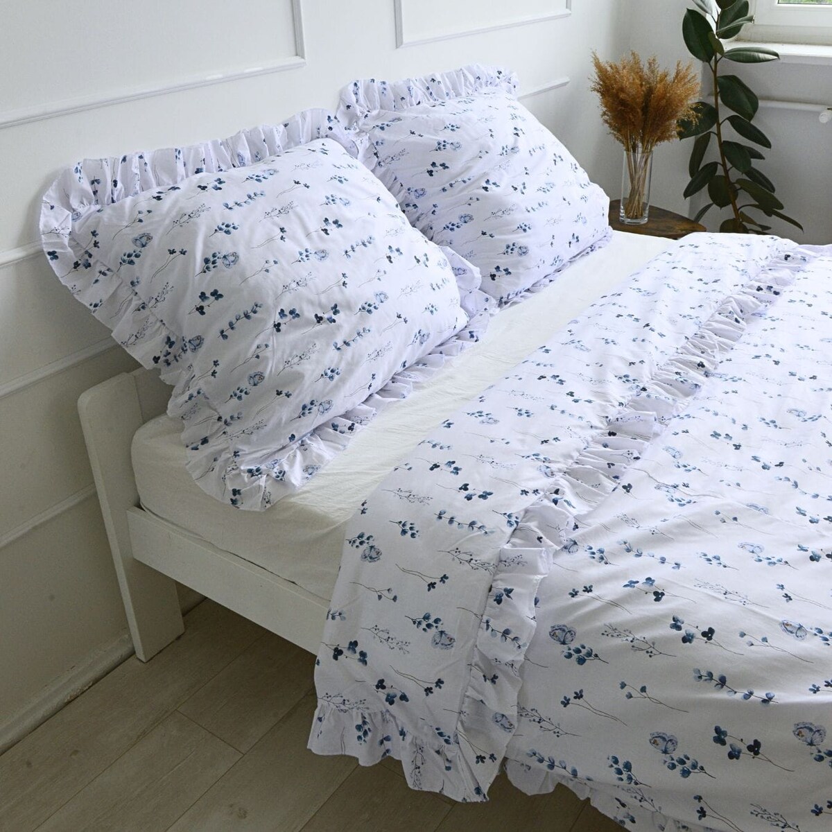 Poszewka Pościel Na Poduszkę Z Ozdobną Falbanką 70X80 Cm Niebieska Łączka