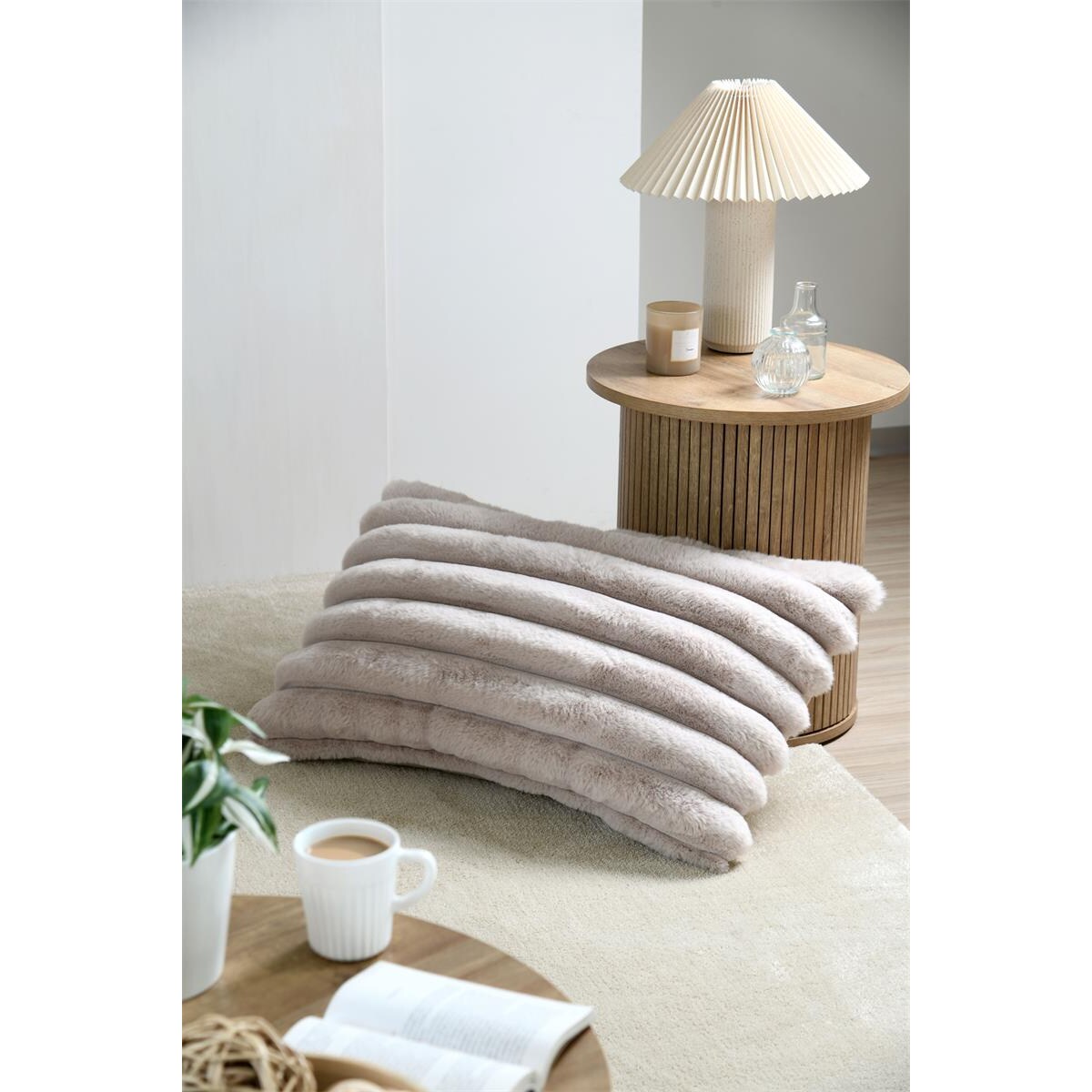 Poduszka dekoracyjna POLARY w grube prążki, 50 x 80 cm